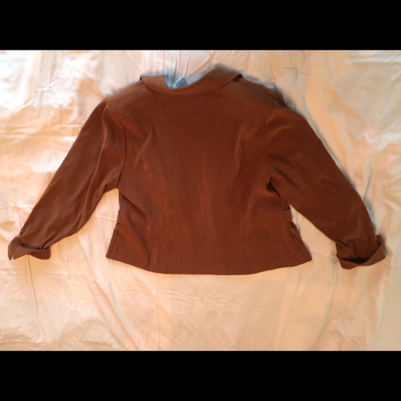 Beautiful ultra suede blazer - Picture 2 of 3